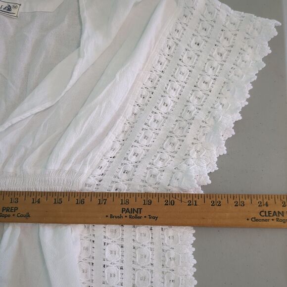 Sea Spice Women's Dress Cover Up medium White Cotton Embroidered 3/4 Sleeve Res - Picture 3 of 4